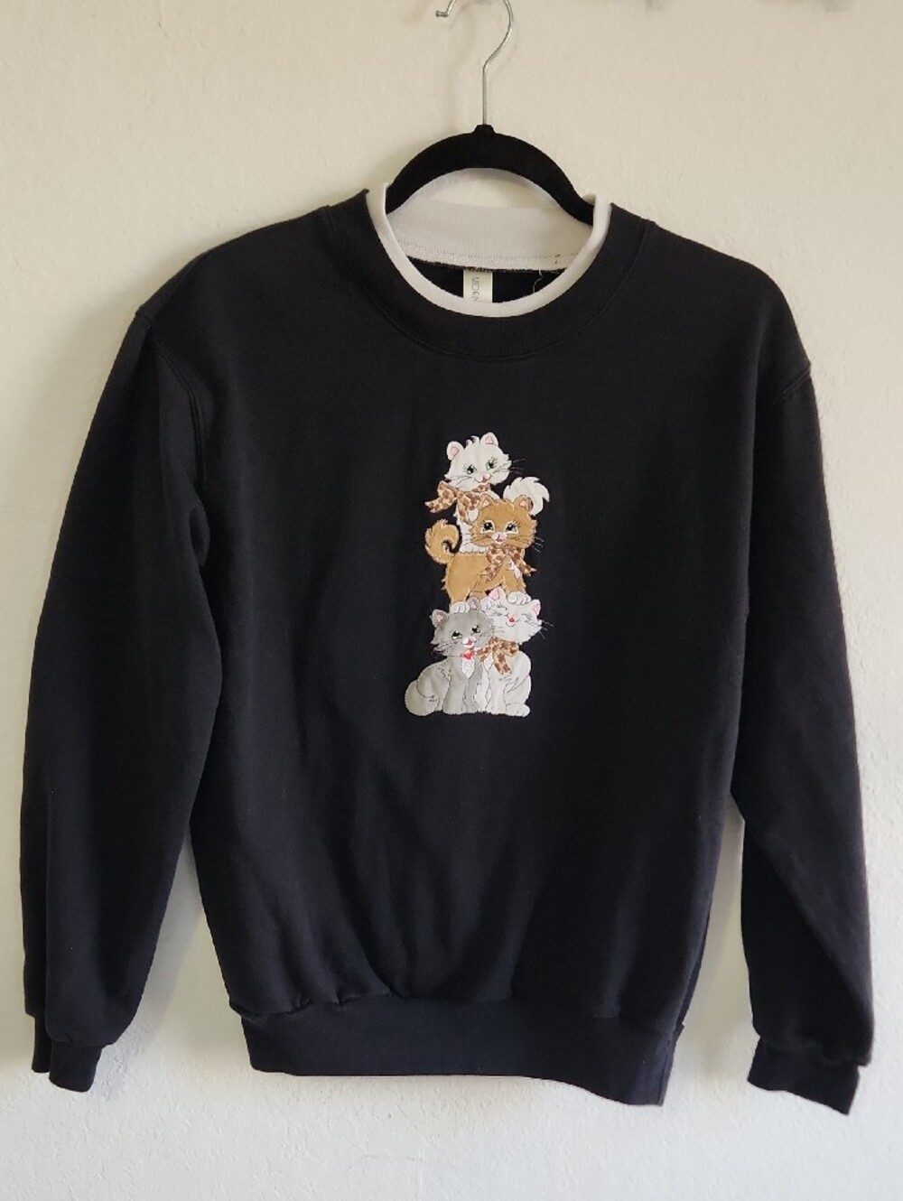 Vintage Morning Sun Cat Graphic Sweatshirt Double Collar Black Medium